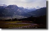 Glaubenberg (1543m)

Blick von der Glaubenberg Westrampe (ca.800m) in Richtung Brnigpass und die Berner Alpen mit Eiger (3970m) Mnch (4108m) und Jungfrau (4130m)