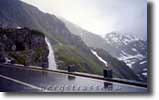 Sustenpass (2218m)

Auf der Westseite des Susten (ca. 1950m) im Juni-Regen 2001