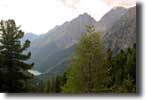 Stallersattel (2052m)

Der romantisch gelegene Antholzer-See (1600m) vom Staller Sattel (2052m) aus 
