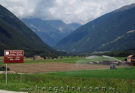 Stallersattel (2052m)